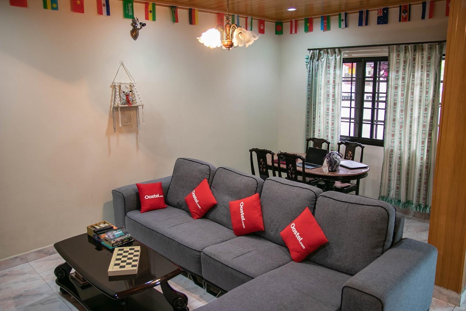 Отель 100 Oastel Coliving Танах-Рата Экстерьер фото